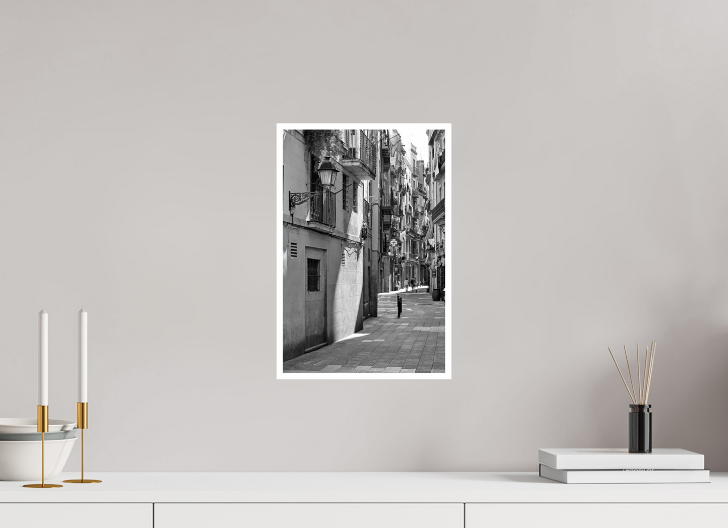 10 x 15″, B&W Print .39 Border Barcelona