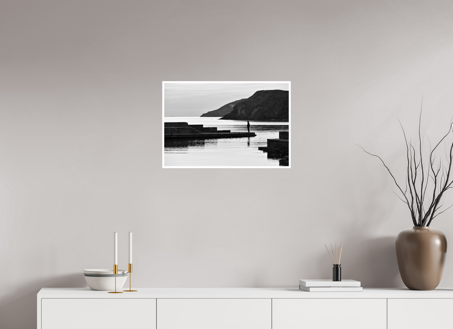 24 x 16″, B&W Print .39 Border Contemplate